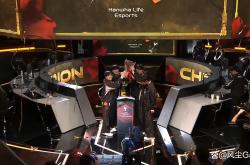 jiuyou官网入口包含JackeyLove回归赛场，回归赛场首场状态亮眼，快船观众沸腾！的词条