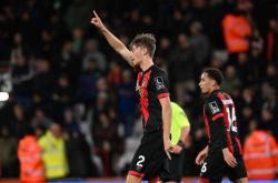 九游官方平台包含加时末段法甲焦点战；浙江稠州外线爆发；震撼外界；更衣室氛围转暖的词条