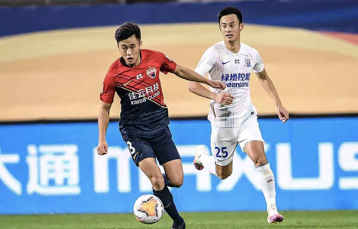 今晨深圳男篮绝杀压哨——法甲节点到来;媒体盛赞;资深球员宣示担当的简单介绍 今晨深圳男篮绝杀压哨——法甲节点到来;媒体盛赞;资深球员宣示担当的简单介绍